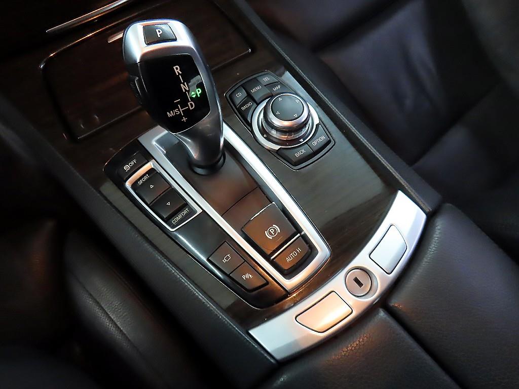 BMW 7 Series - Vista 10