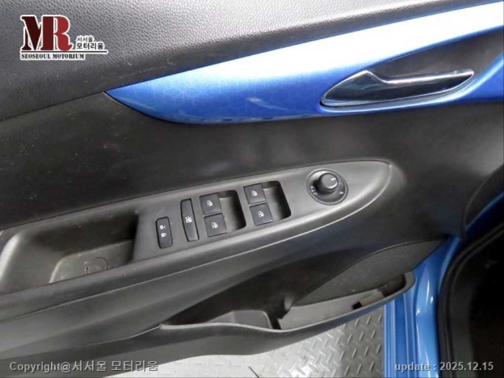 Chevrolet Spark 2016 Azul - Importación desde Corea - HF Imports Iquique - Foto 17