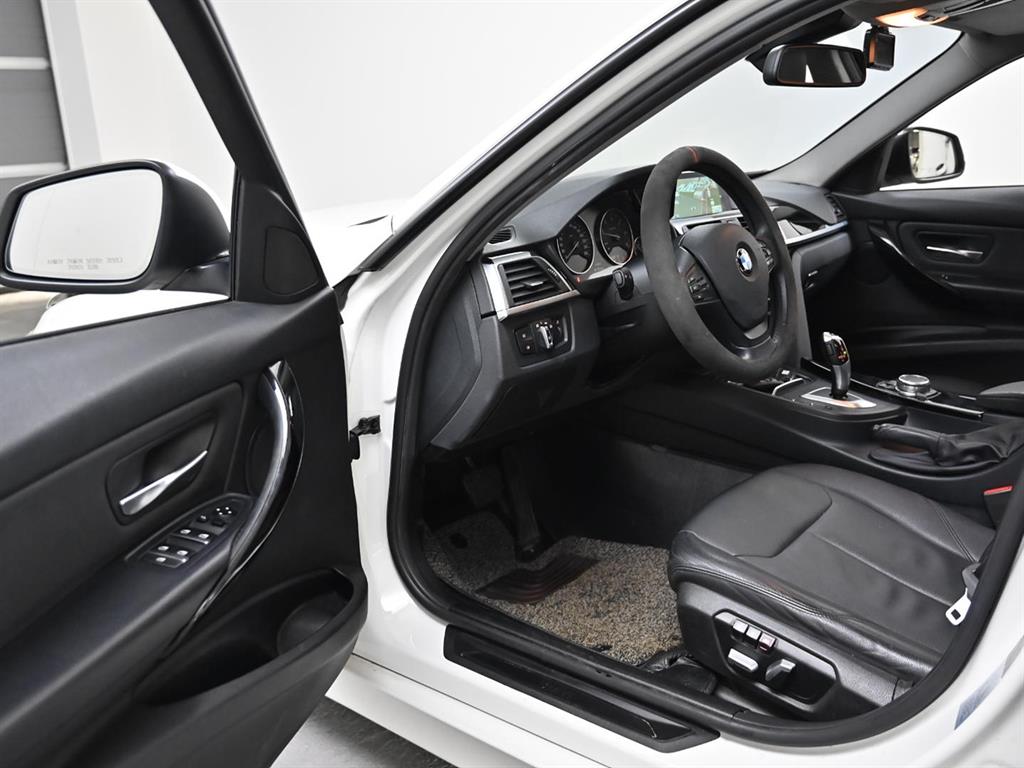 BMW 3 series 2016 Blanco - Importación desde Corea - HF Imports Iquique - Foto 18