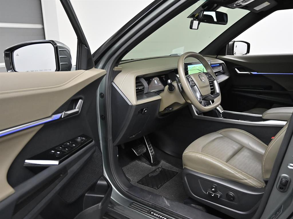 Ssangyong Torres - Vista 11