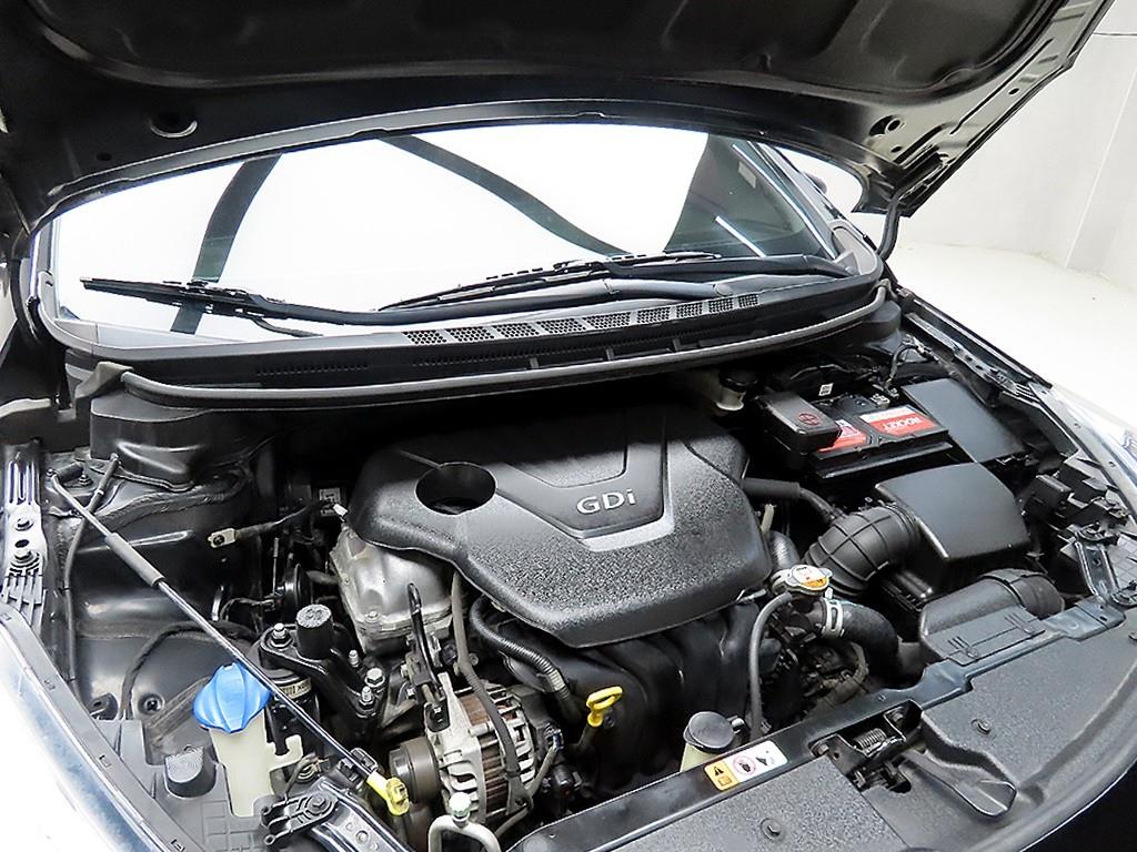 KIA K3 2015 Negro - Importación desde Corea - HF Imports Iquique - Foto 19