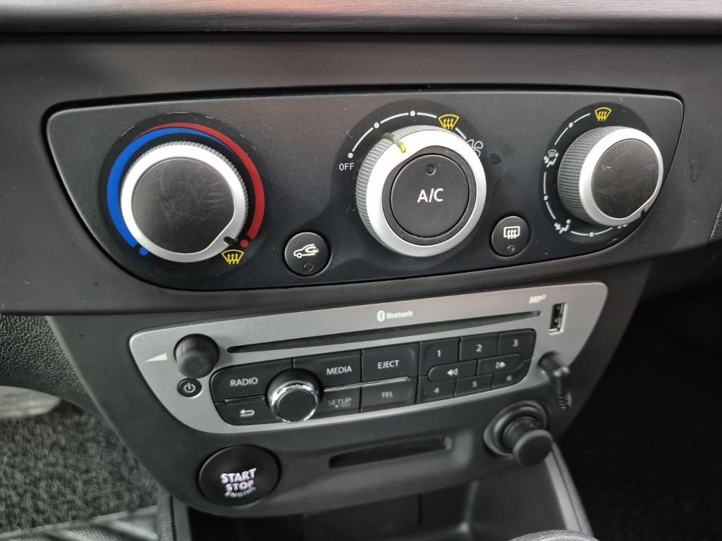 SAMSUNG SM3 - Vista 10