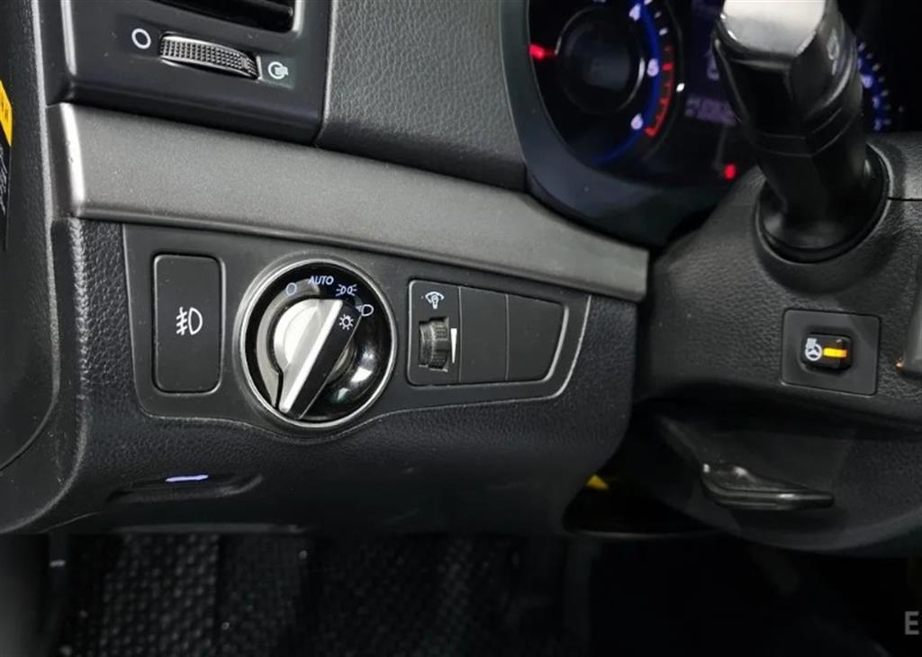 HYUNDAI i40 2014 Gris - Importación desde Corea - HF Imports Iquique - Foto 16