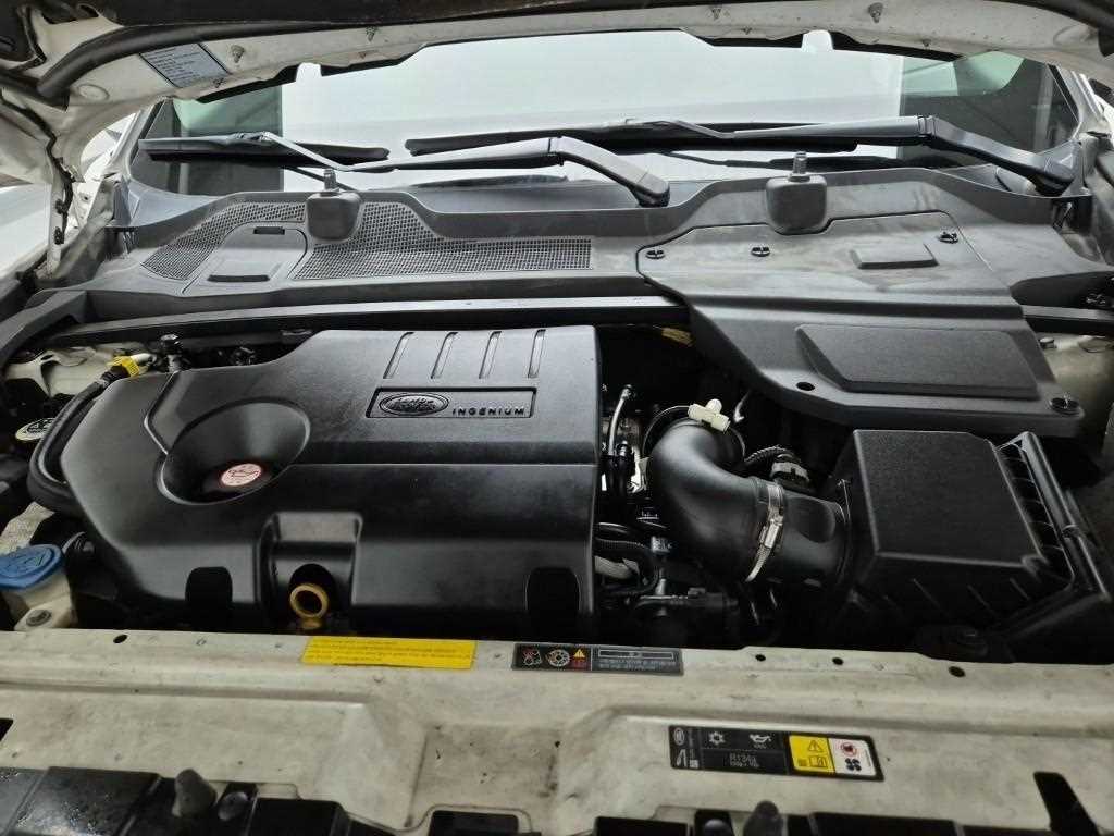 Land Rover Discovery Sports - Vista 5