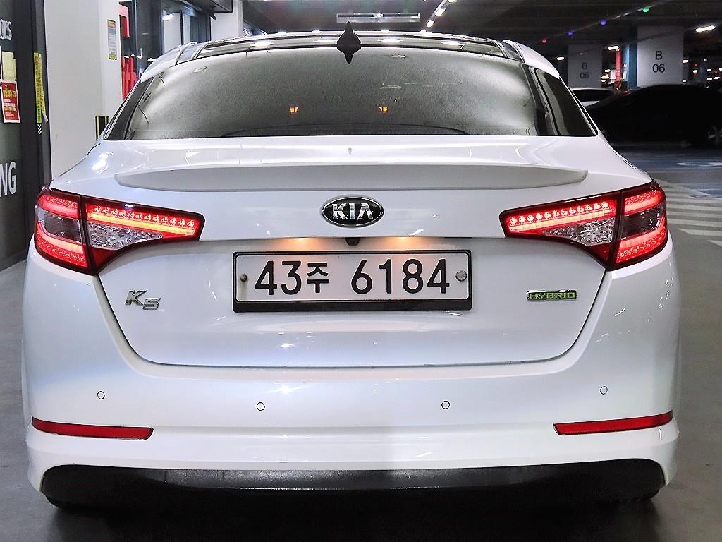 KIA K5 - Vista 5