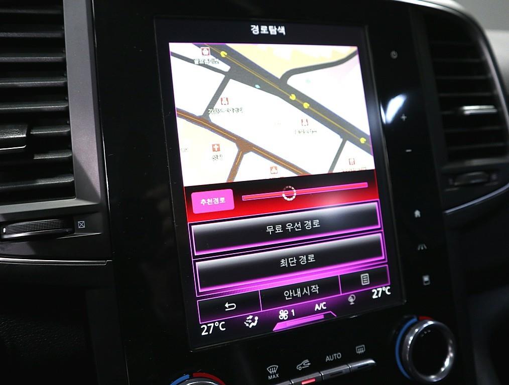 SAMSUNG QM6 - Vista 10