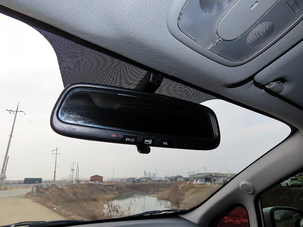 KIA Pride - Vista 12