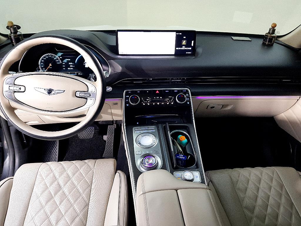 Genesis GV80 - Vista 5