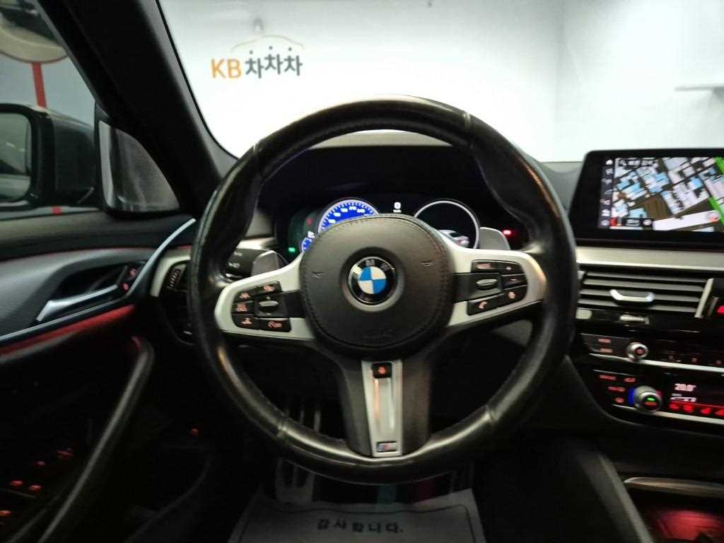 BMW 5 Series - Vista 9