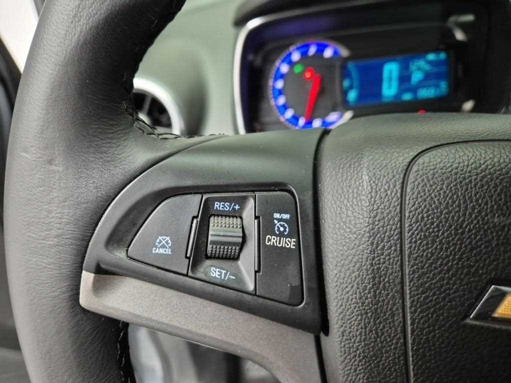 Chevrolet Trax 2014 Gris - Importación desde Corea - HF Imports Iquique - Foto 15