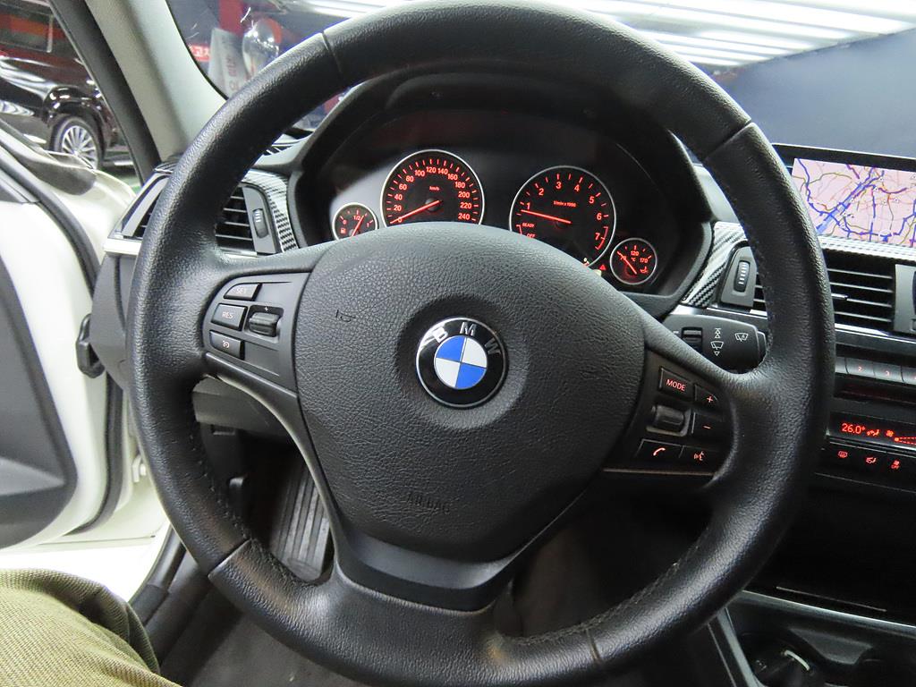 BMW 3 series - Vista 8