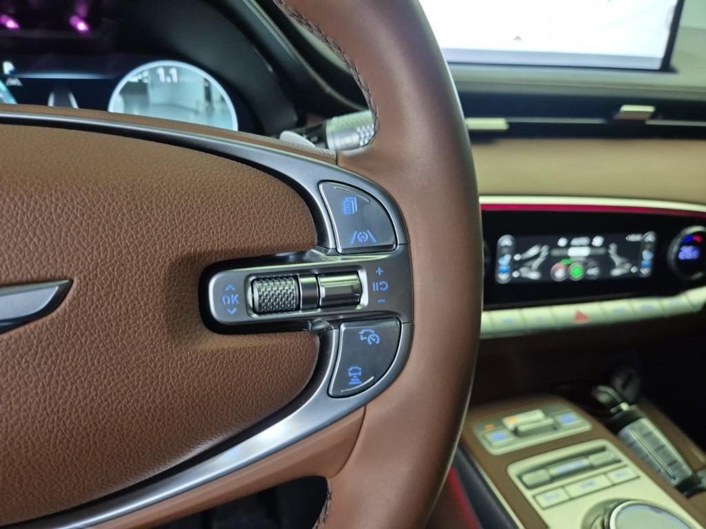 Genesis GV70 2023 Blanco - Importación desde Corea - HF Imports Iquique - Foto 15