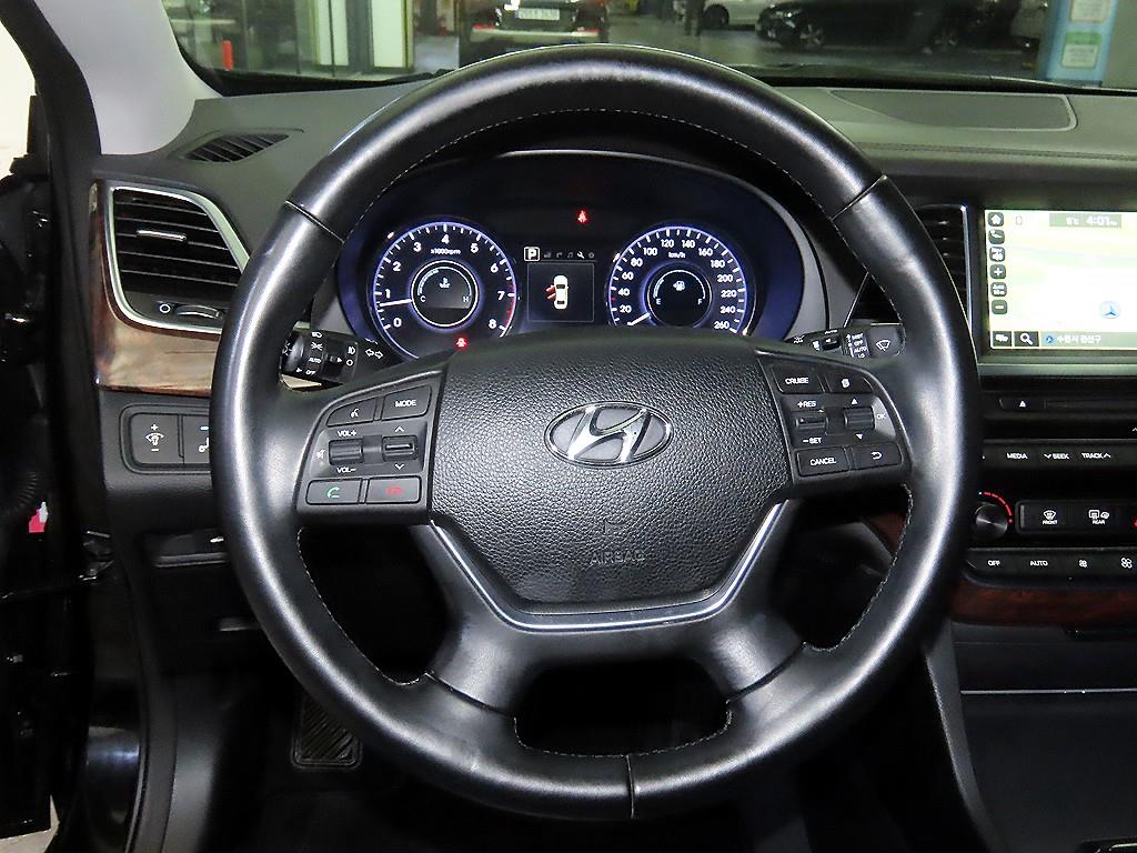 HYUNDAI Aslan - Vista 8