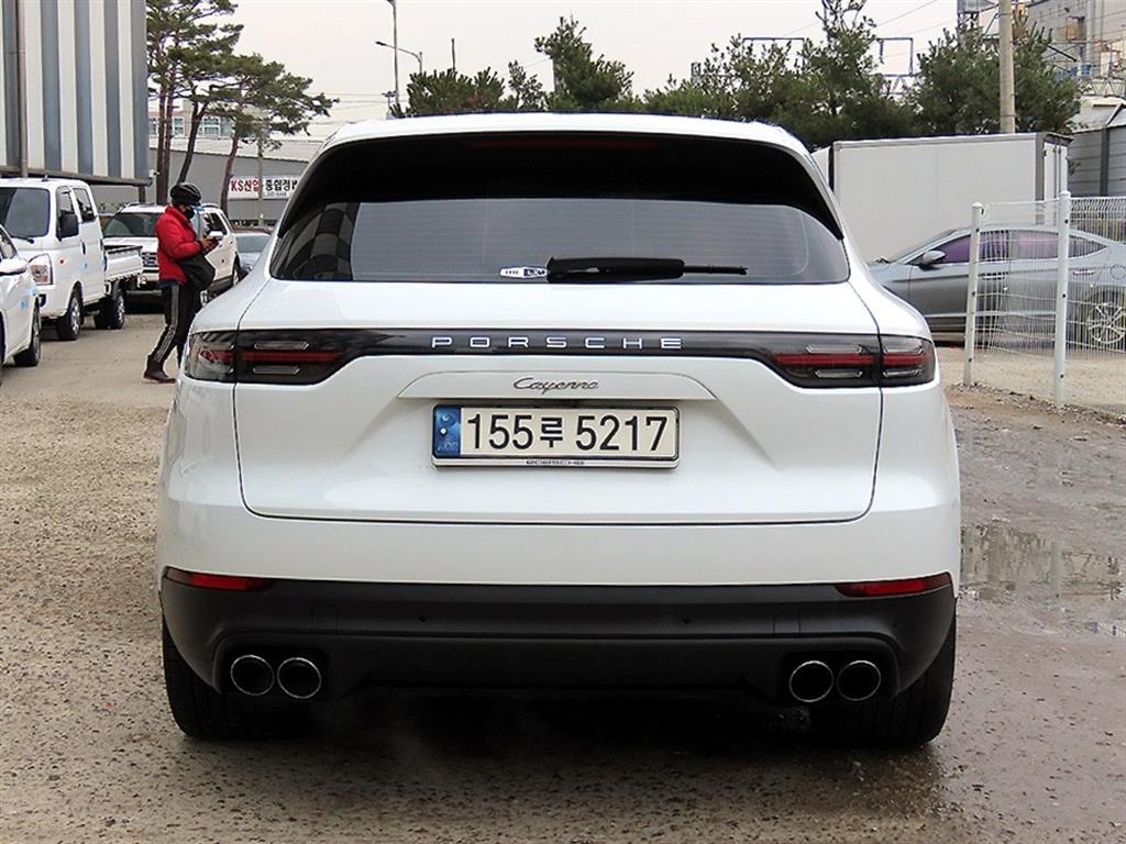 Porsche Cayenne - Vista 4