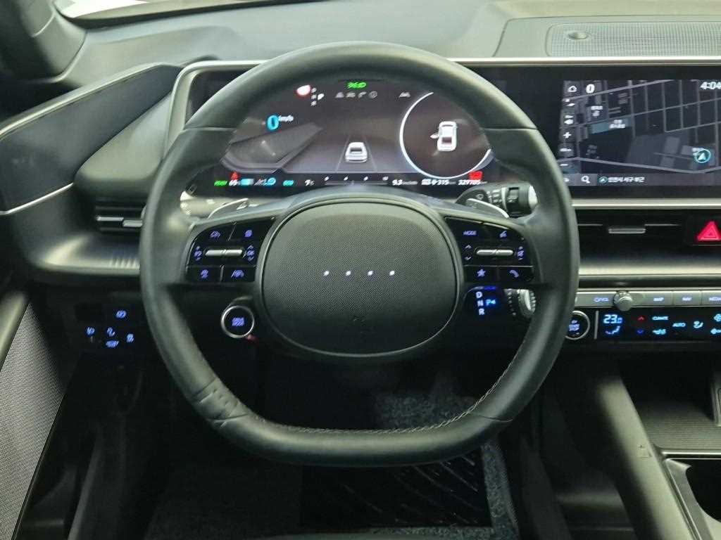 HYUNDAI Ioniq 6 - Vista 9