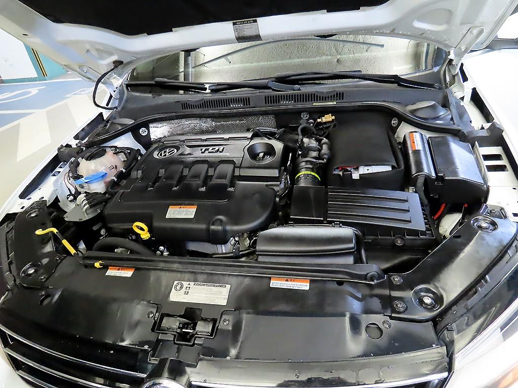 Volkswagen Jetta 2015 Blanco - Importación desde Corea - HF Imports Iquique - Foto 18