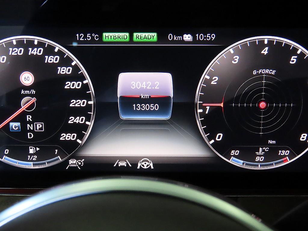 Mercedes Benz E class - Vista 9