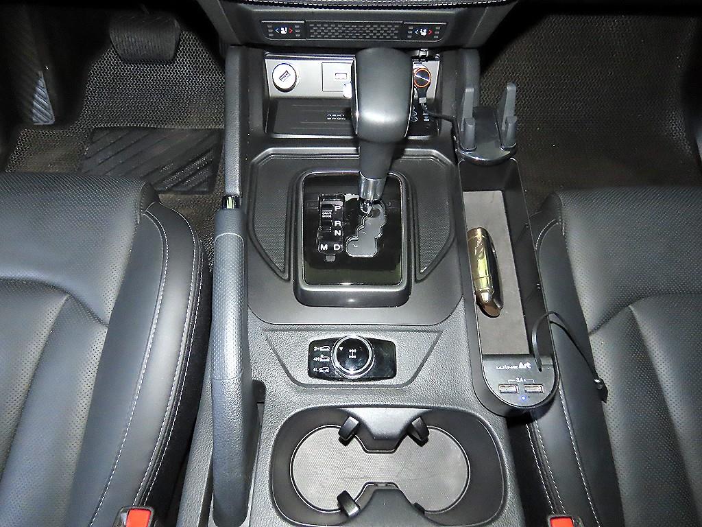 Ssangyong Rexton - Vista 12