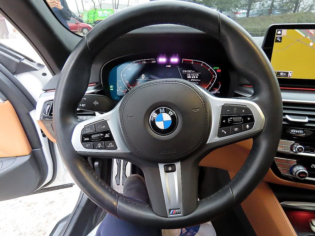 BMW 5 Series - Vista 8