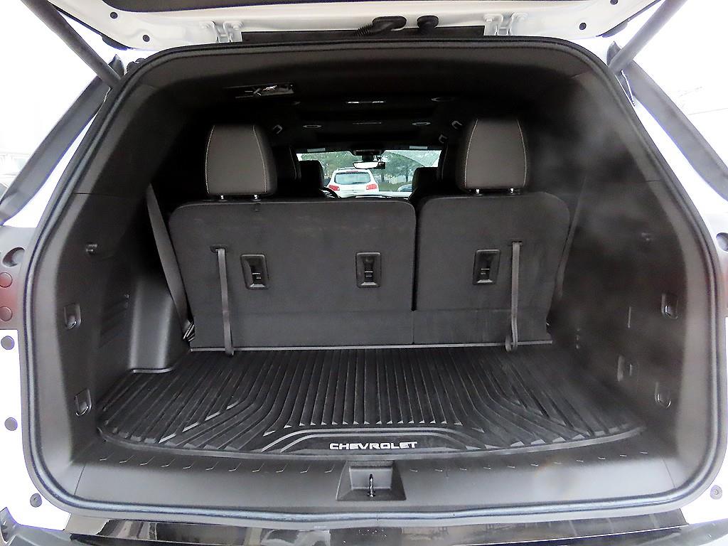 Chevrolet Travers 2023 Blanco - Importación desde Corea - HF Imports Iquique - Foto 17