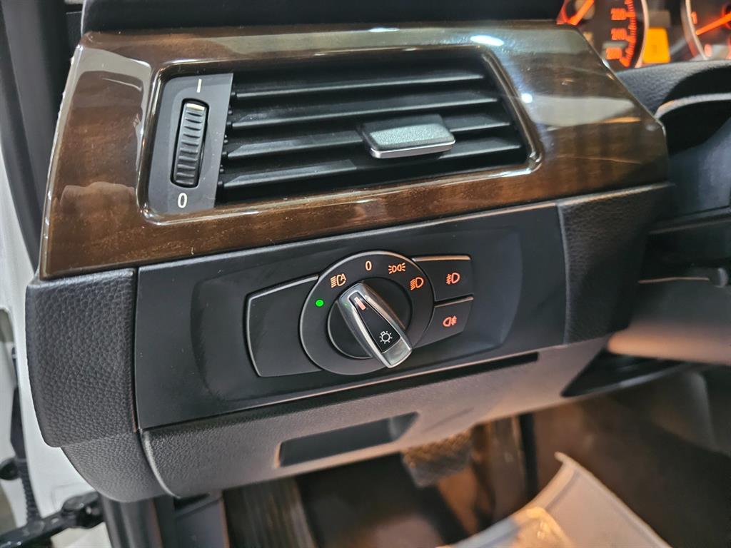 BMW 3 series 2011 Blanco - Importación desde Corea - HF Imports Iquique - Foto 15