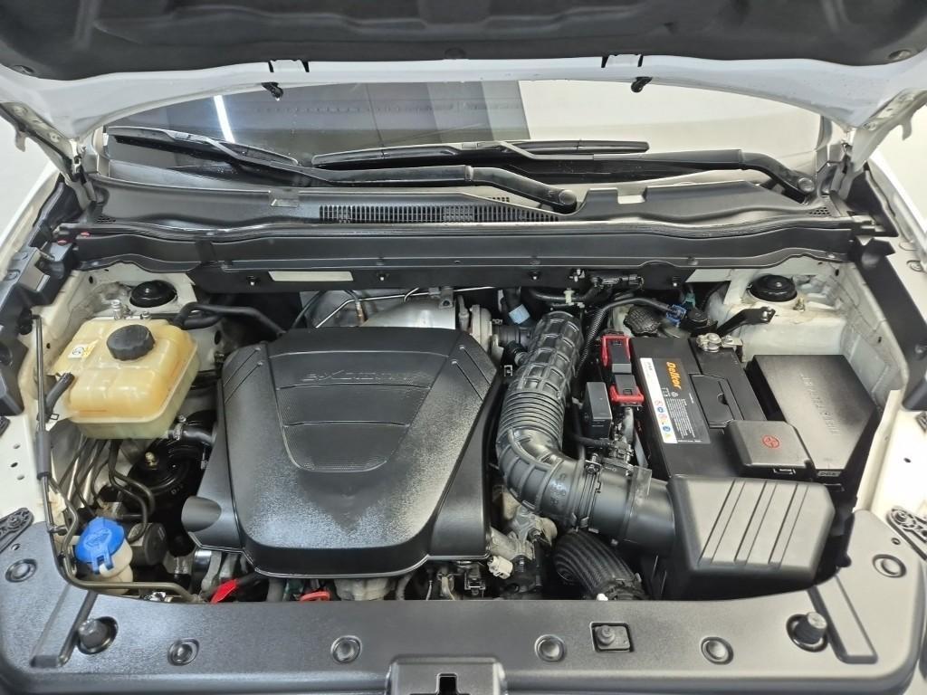 Ssangyong Korando - Vista 5