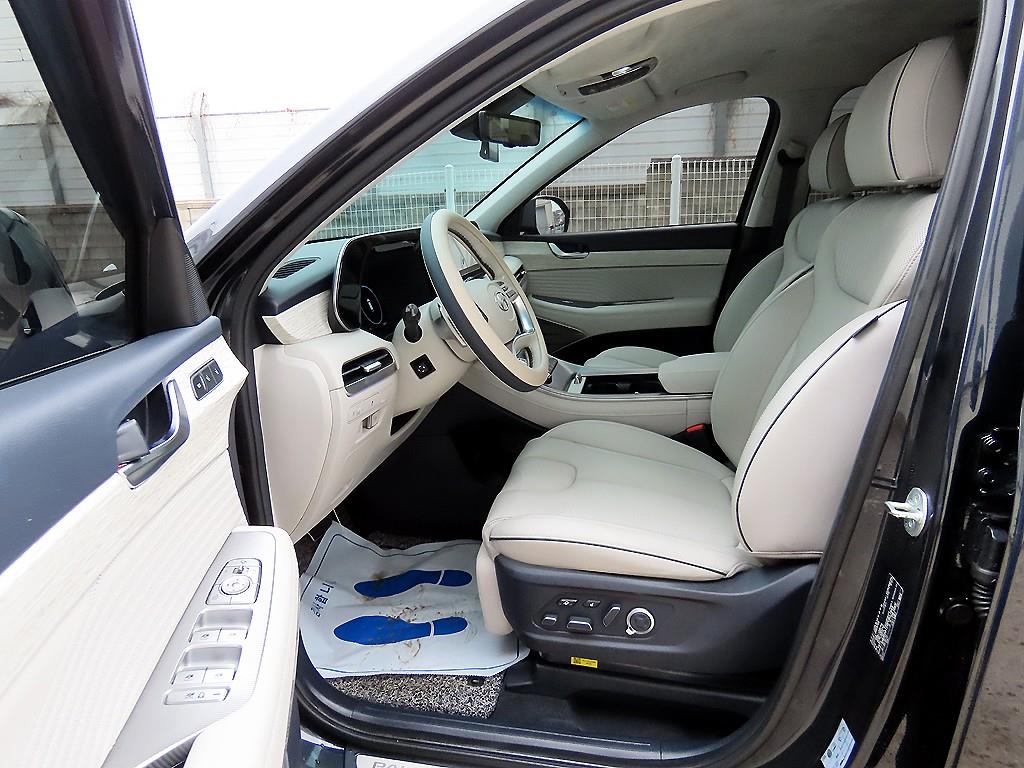 HYUNDAI Palisade - Vista 5