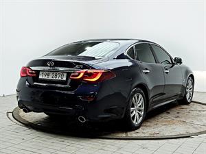 Infiniti Q - Vista 8