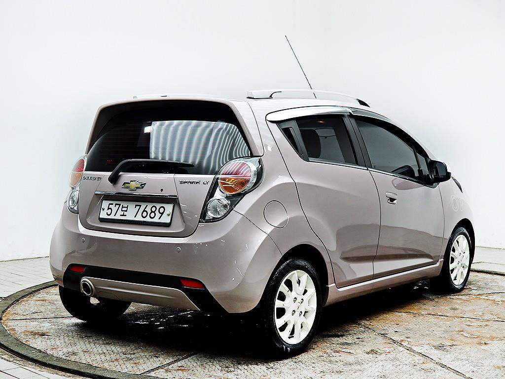 Chevrolet Spark - Vista 7