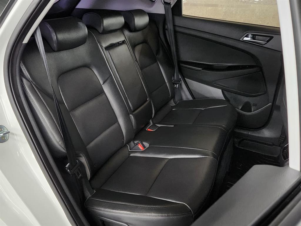 HYUNDAI Tucson - Vista 11