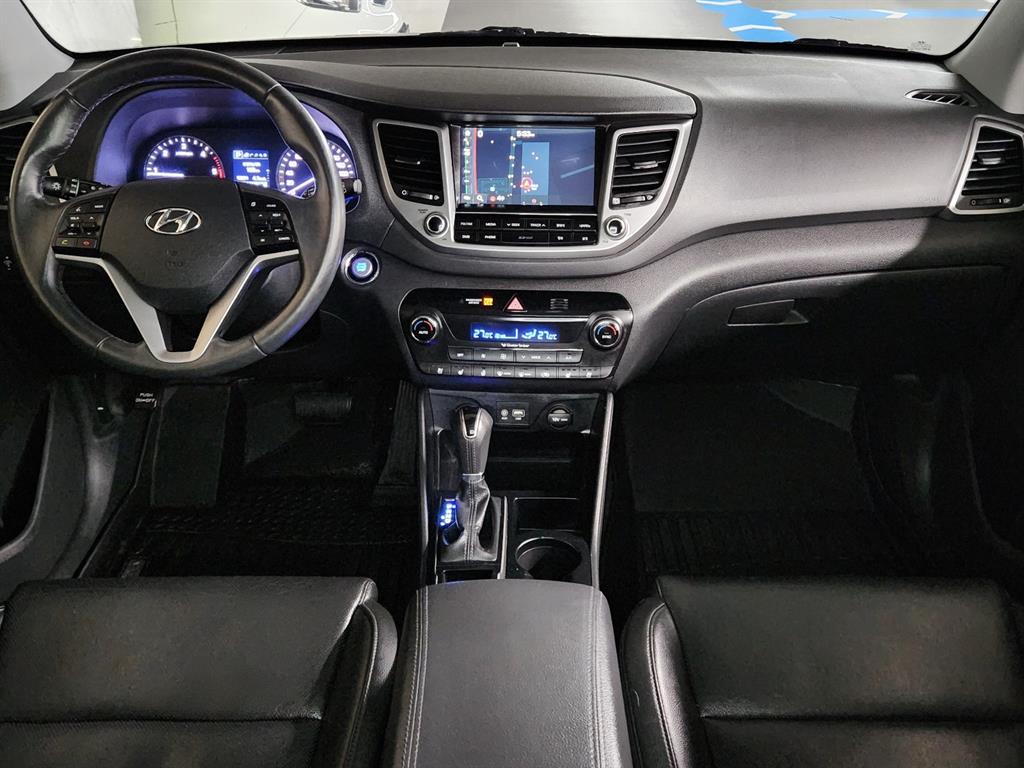 HYUNDAI Tucson - Vista 5