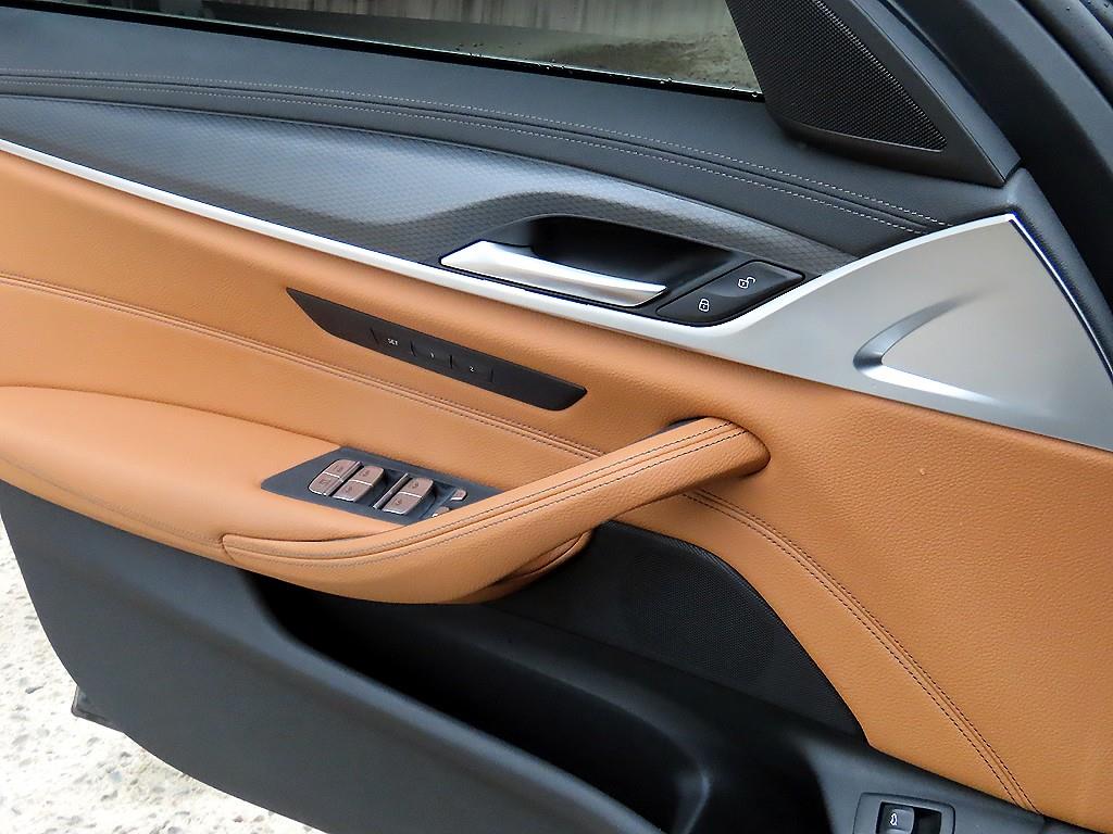 BMW 5 Series - Vista 12