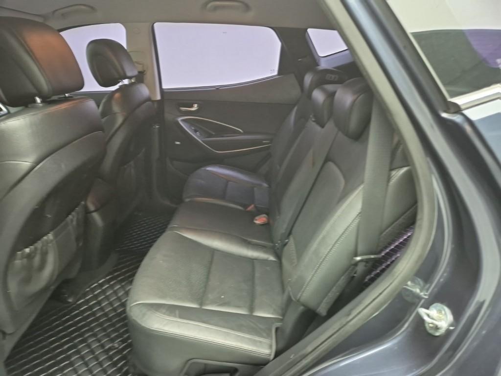 HYUNDAI Santa Fe - Vista 12