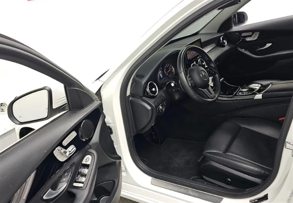 Mercedes Benz C Class - Vista 12