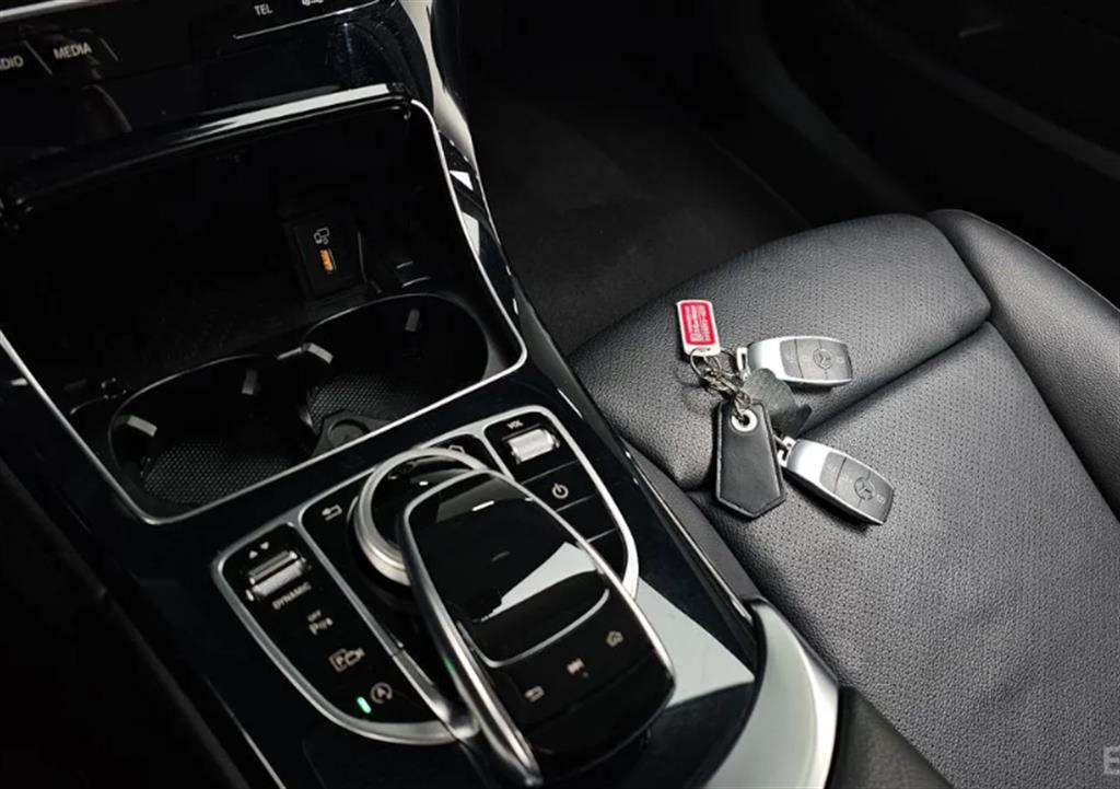 Mercedes Benz C Class 2019 Blanco - Importación desde Corea - HF Imports Iquique - Foto 19