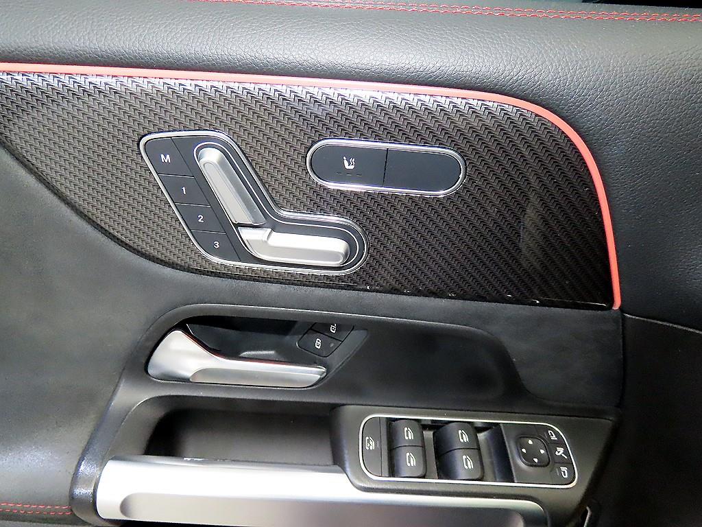 Mercedes Benz GLB Class 2020 Negro - Importación desde Corea - HF Imports Iquique - Foto 14