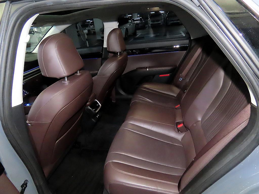 HYUNDAI Grandeur - Vista 7