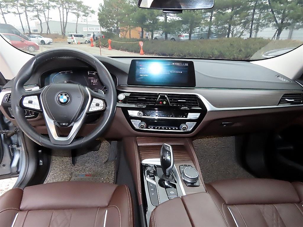 BMW Gran Turismo - Vista 7