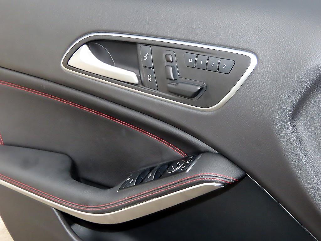 Mercedes Benz A Class - Vista 11