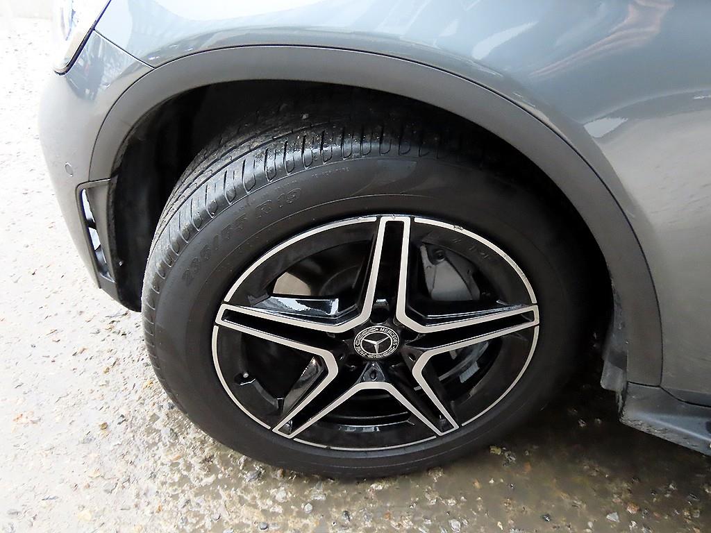 Mercedes Benz GLC Class 2022 Gris - Importación desde Corea - HF Imports Iquique - Foto 20