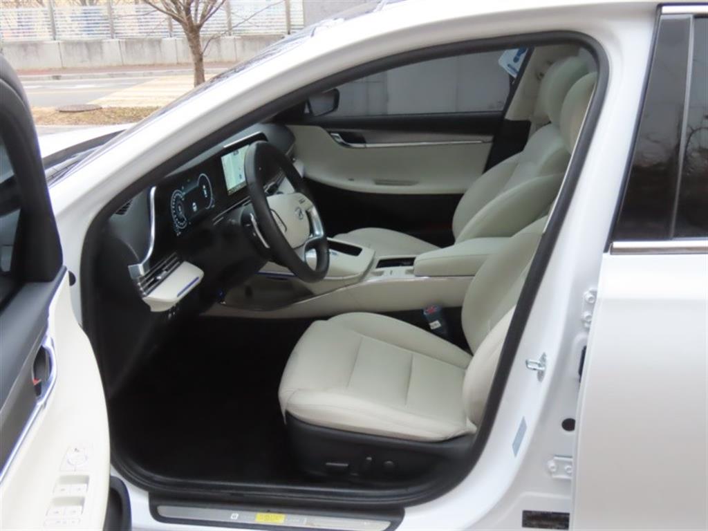 HYUNDAI Grandeur 2022 Blanco - Importación desde Corea - HF Imports Iquique - Foto 13