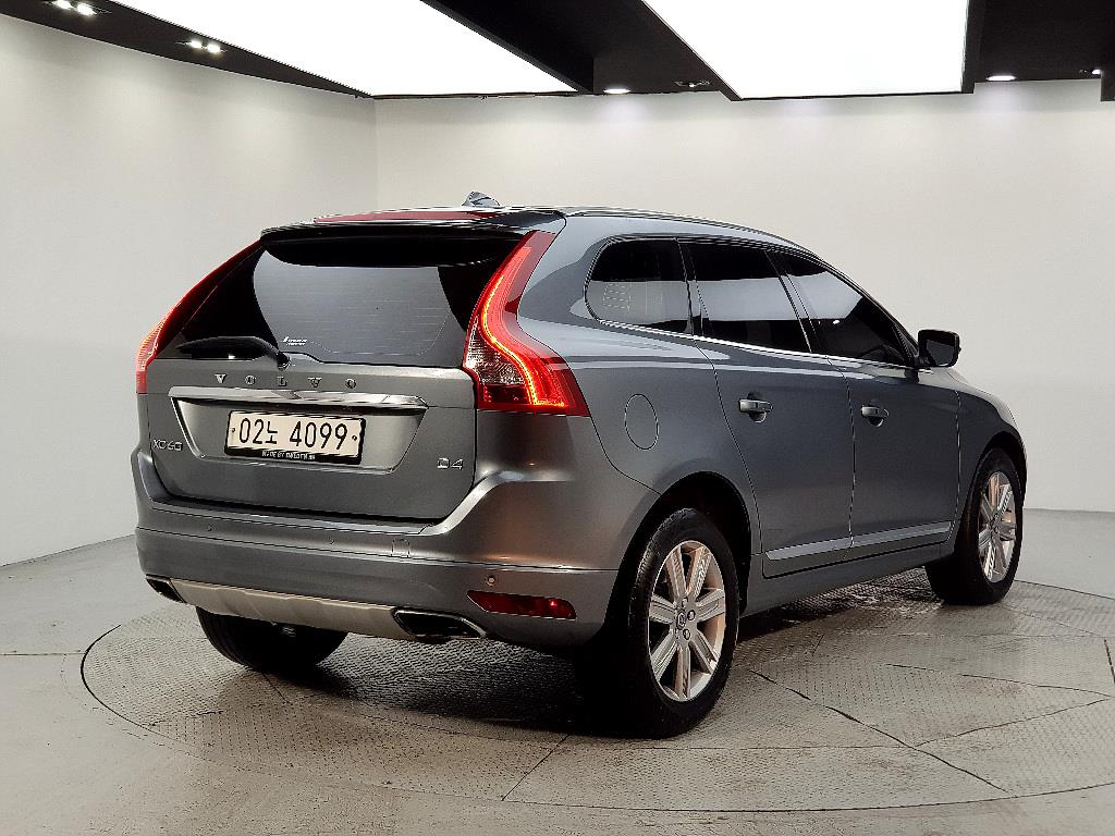 Volvo XC60 - Vista 4