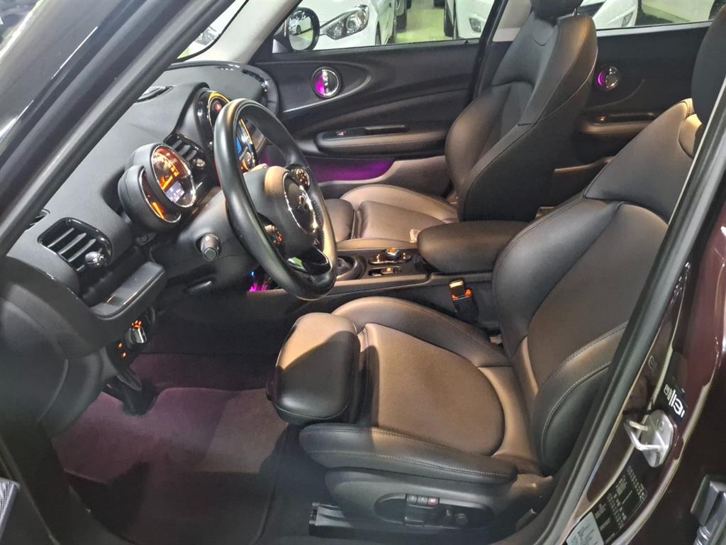 Mini Clubman - Vista 11