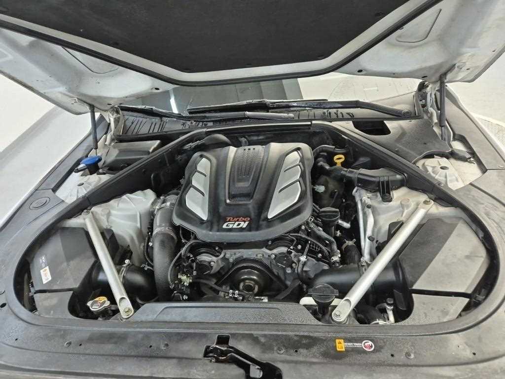 Genesis EQ900 - Vista 5