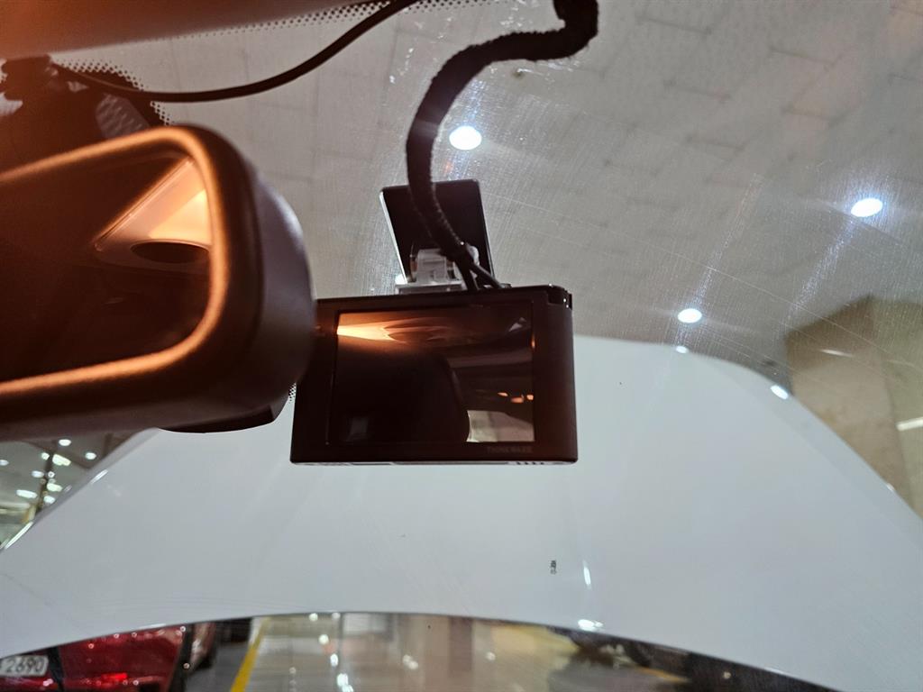 BMW 3 series 2011 Blanco - Importación desde Corea - HF Imports Iquique - Foto 17