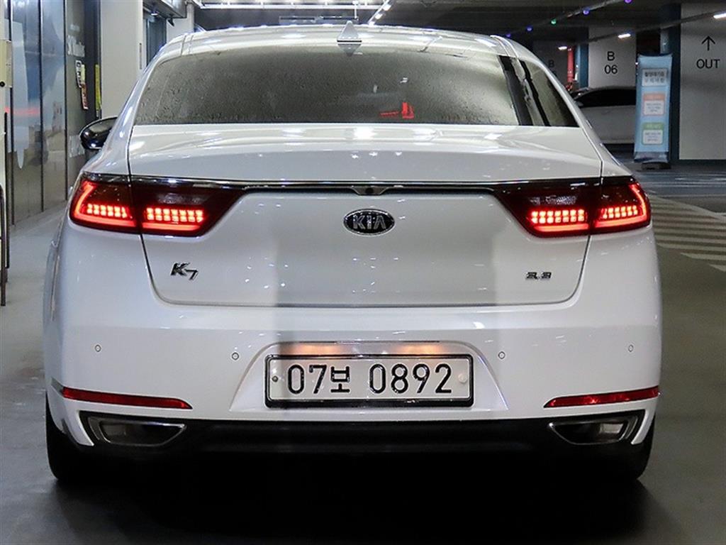 KIA K7 - Vista 5