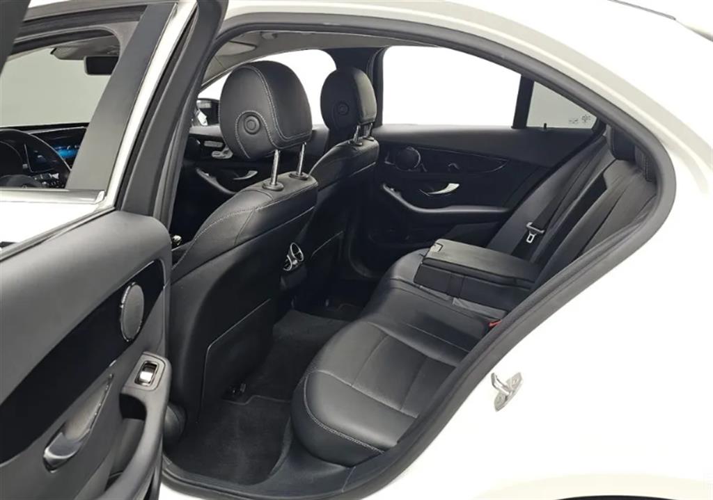 Mercedes Benz C Class 2019 Blanco - Importación desde Corea - HF Imports Iquique - Foto 13