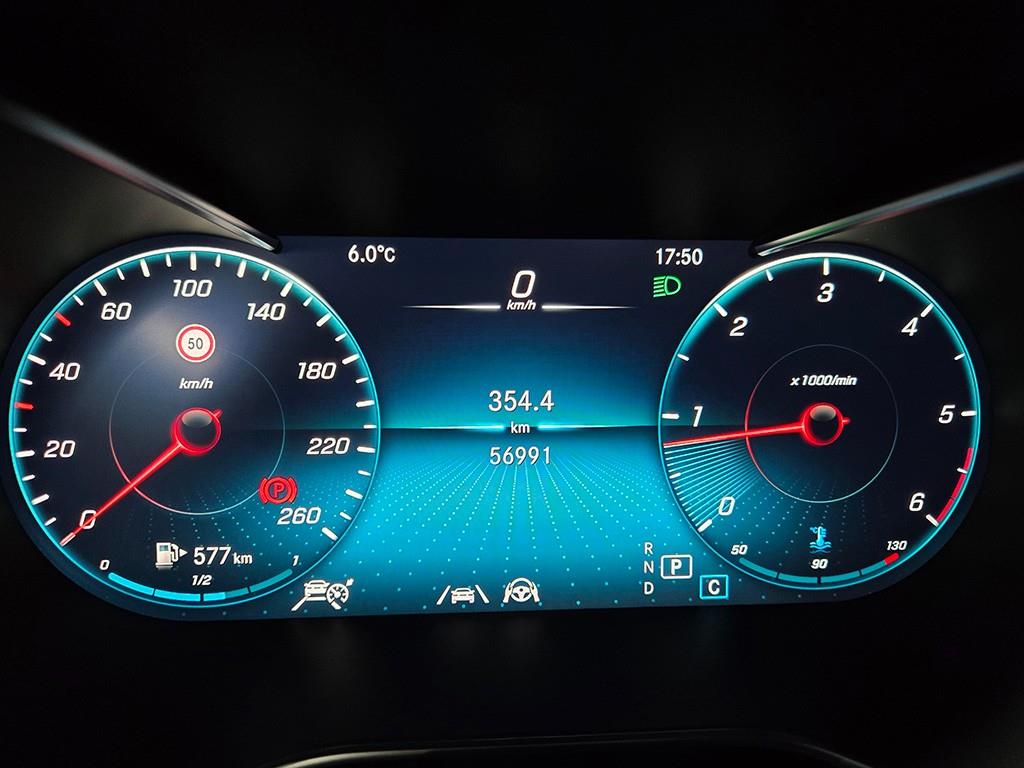 Mercedes Benz GLC Class - Vista 7