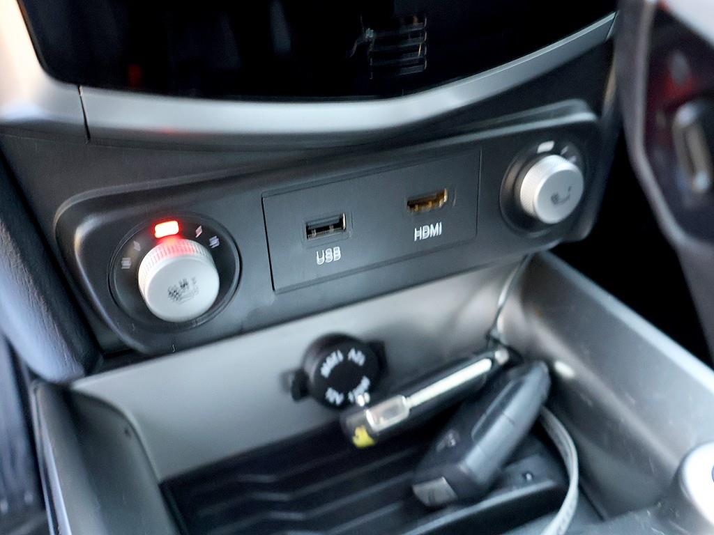 Ssangyong Tivoli 2016 Rojo - Importación desde Corea - HF Imports Iquique - Foto 11