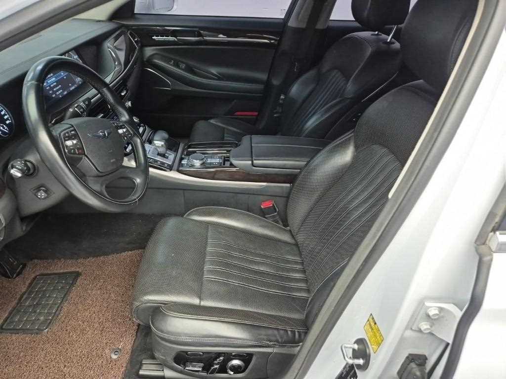 Genesis EQ900 - Vista 11